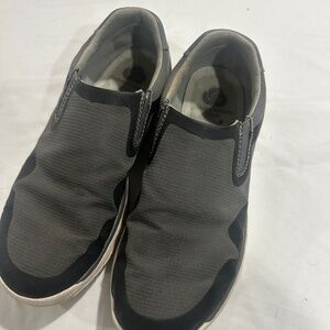 Clarks Cloud  Steppers Tetra Soft Mens Slip ON  9.5